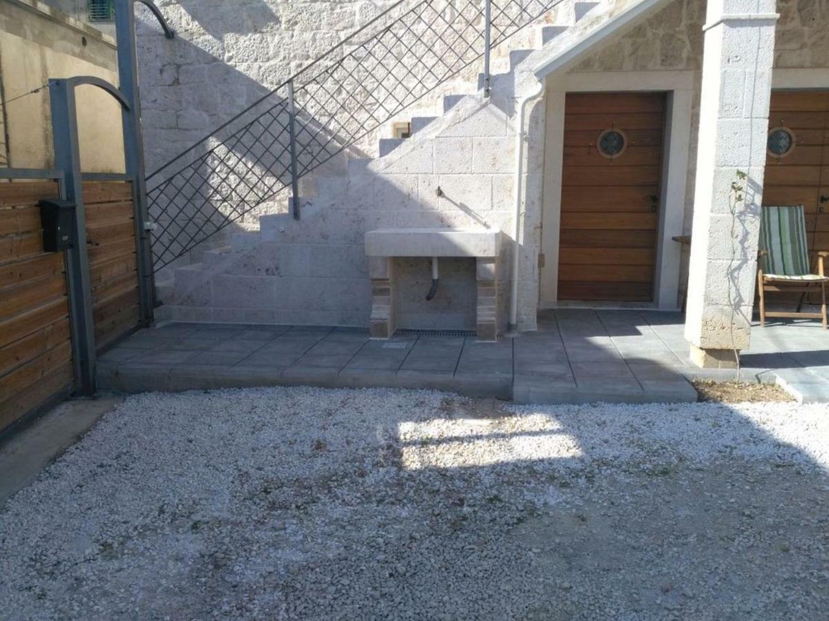 Apartment Buga スラティネ エクステリア 写真