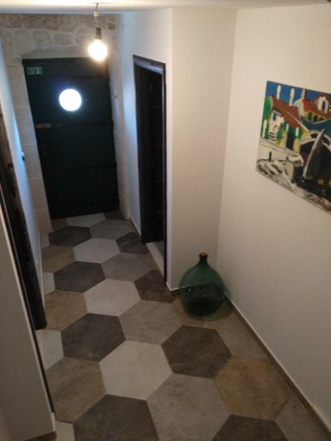 Apartment Buga スラティネ エクステリア 写真